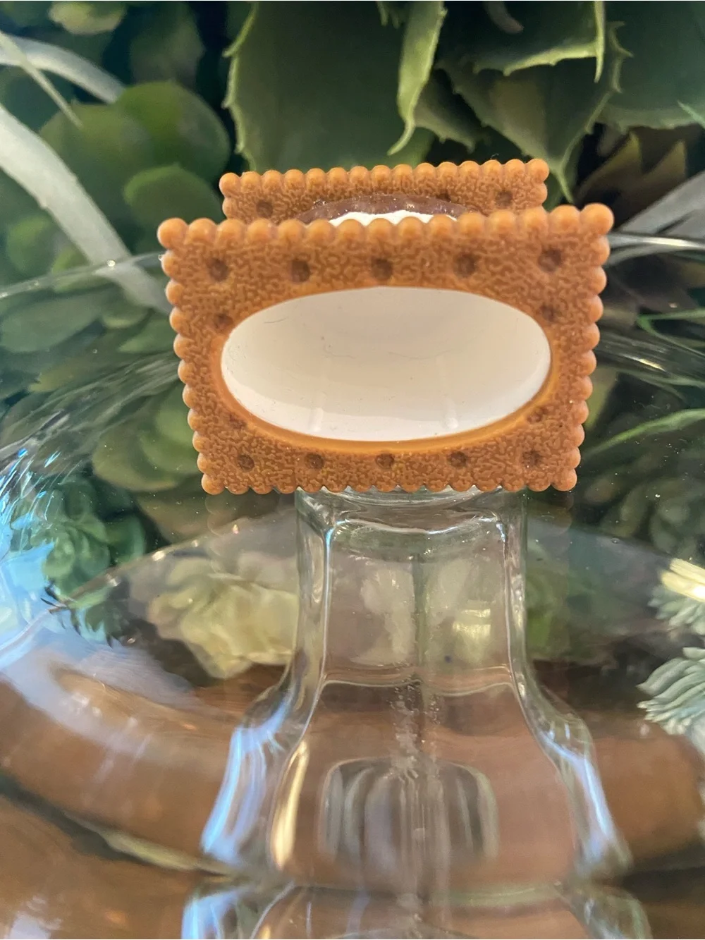 Bath & Body Works- Cute S'mores Keychain Charm and PocketBac -